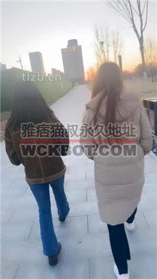 【小雅老师】户外-冰天雪地玩虐女闺蜜【完整版】 bf37810